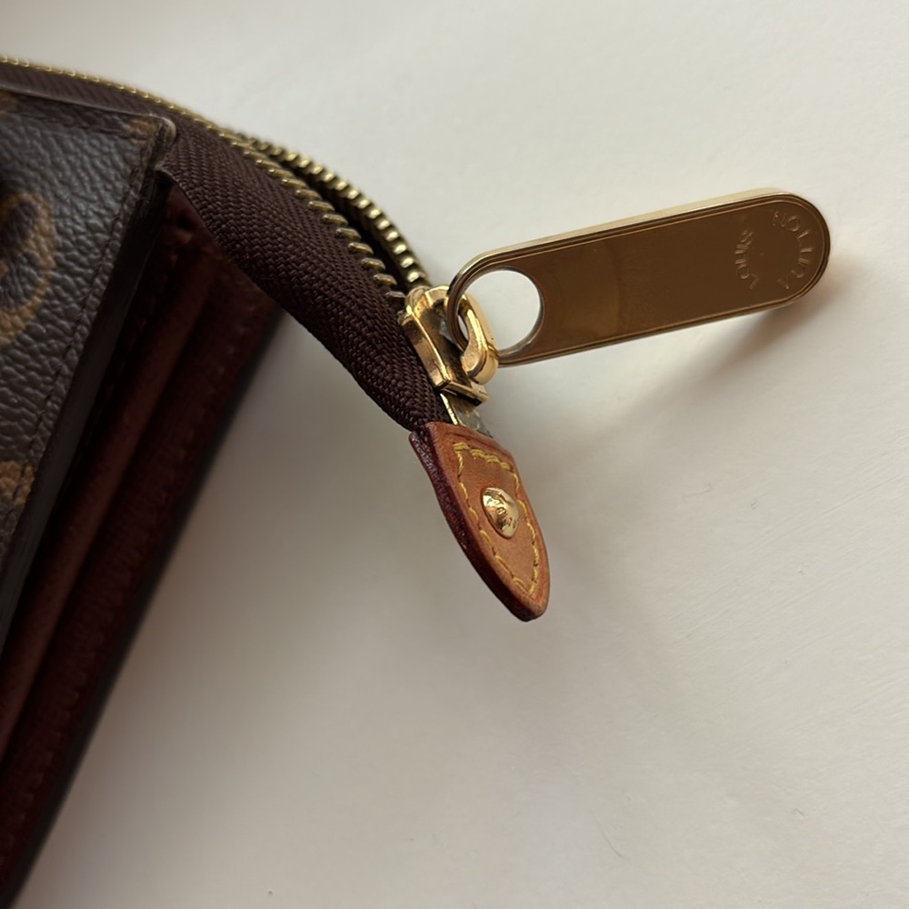 Louis Vuitton Wallet Portefeuille Astrid - Picture 4 of 12